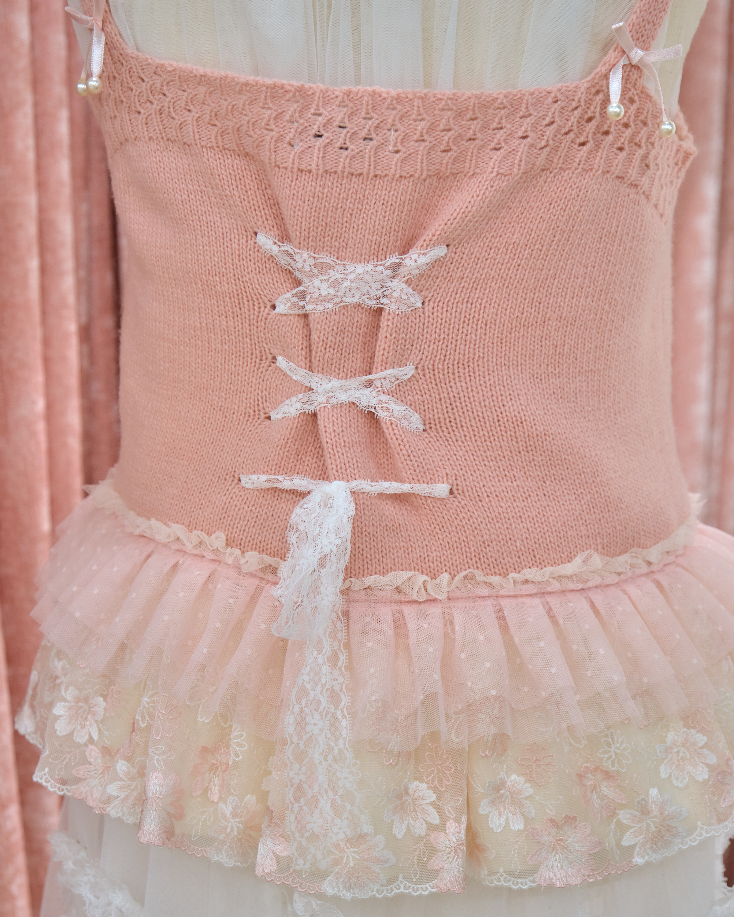 13311 Frost Cloud Bow Doll Knit Vest