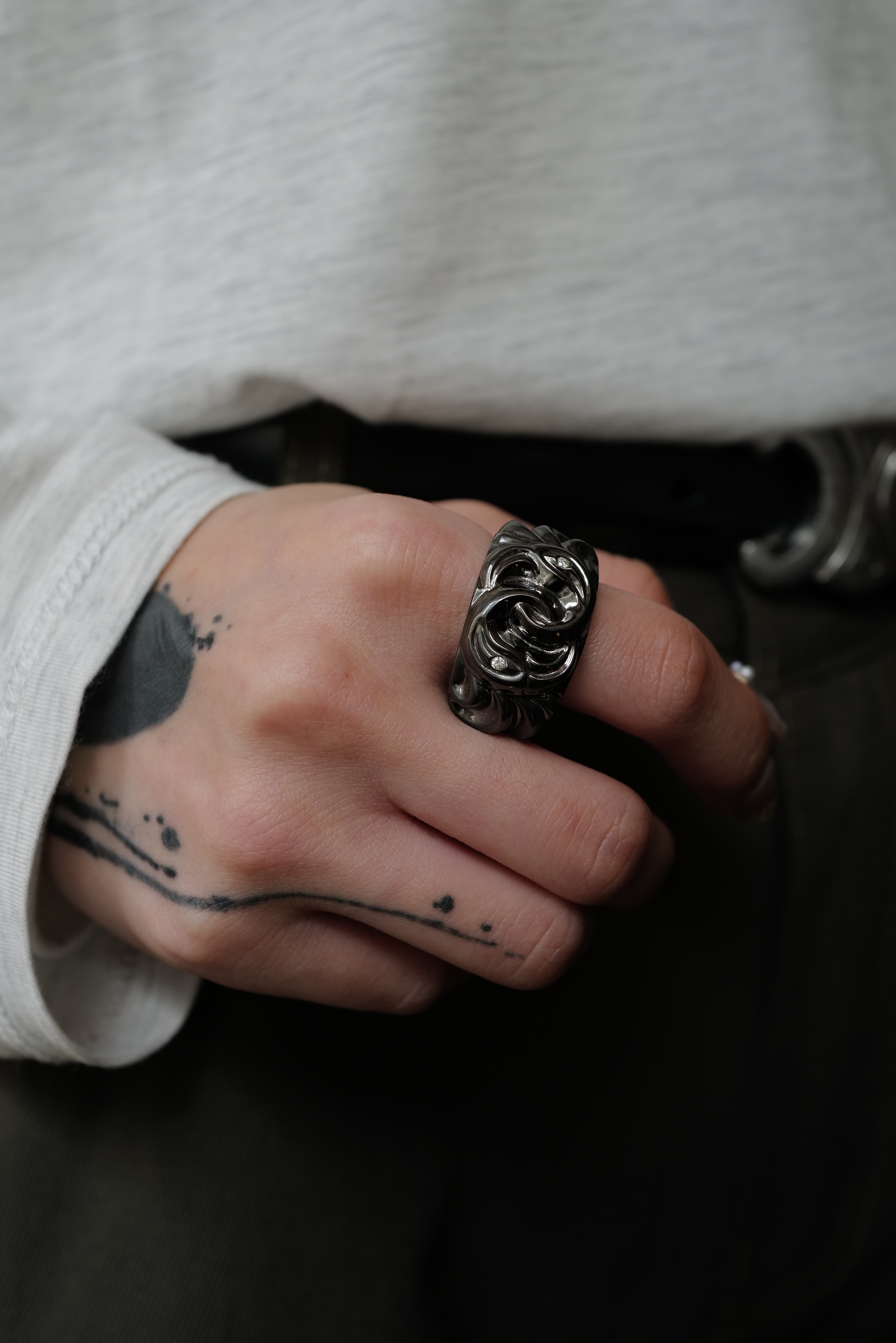 COSMIC UNION BLACK EDITION W/DIAMONDS