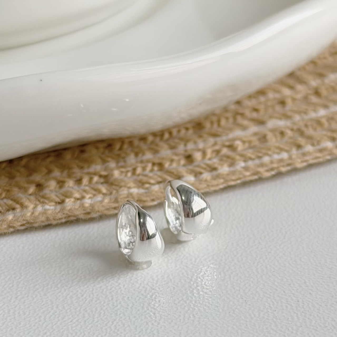 素面水滴寬版迷你純銀易扣