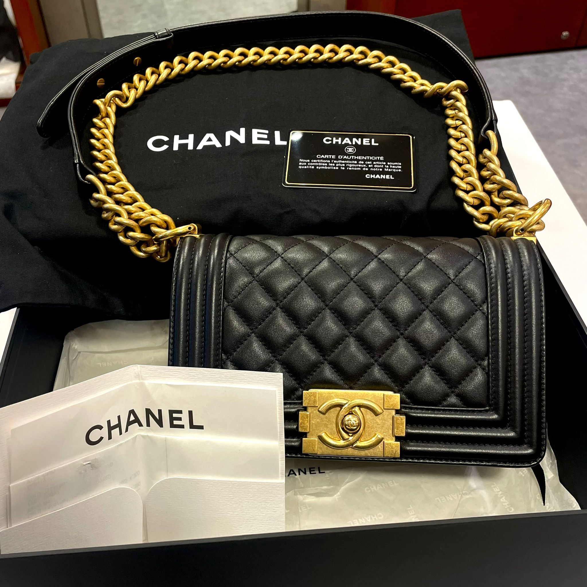 全新未使用品~BOY CHANEL 20 A67085 黑色小牛皮菱格/金扣@287開 #香奈兒Leboy#BRAND NEW #香榭站正品