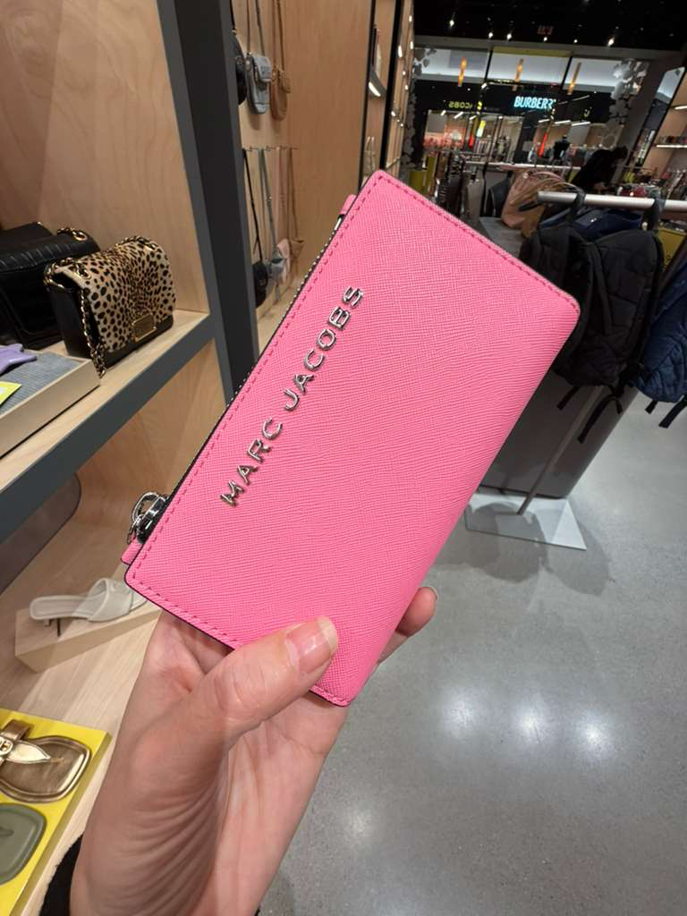 VQ007 Marc Jacobs LOGO拉鏈長銀包