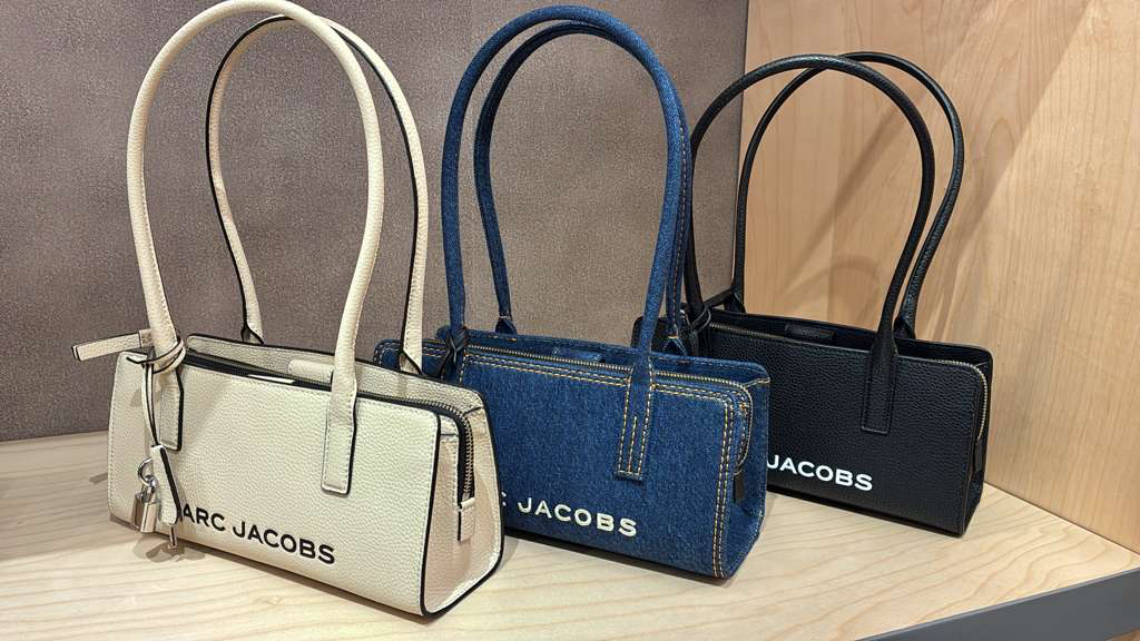 VQ016 Marc Jacobs 細LOGO方型單肩包 28x13cm