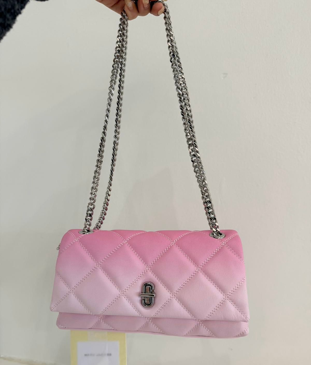 VQ050 Marc Jacobs 粉色菱格CROSS BODY