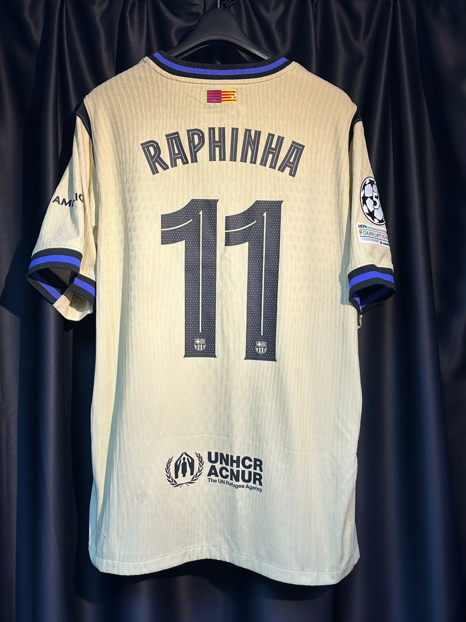 25/26  FC BARCELONA 3RD AUTHENTIC SHIRT #11 RAPHINHA  (USED 9/10)