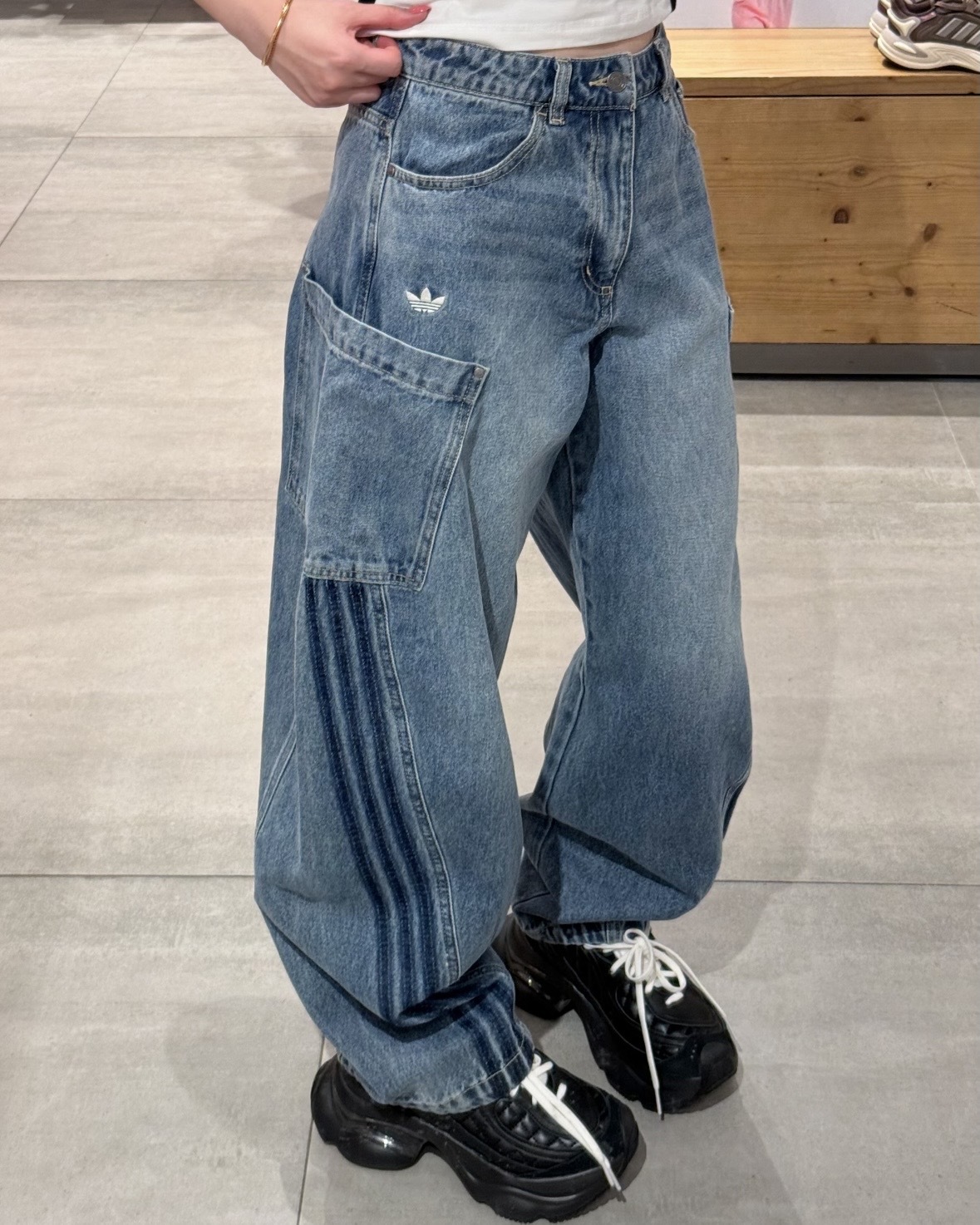 Adidas Originals 單寧 寬鬆 牛仔褲 彎刀褲 女款 兩色