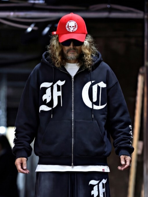 字母印花髒污水洗連帽拉鍊外套