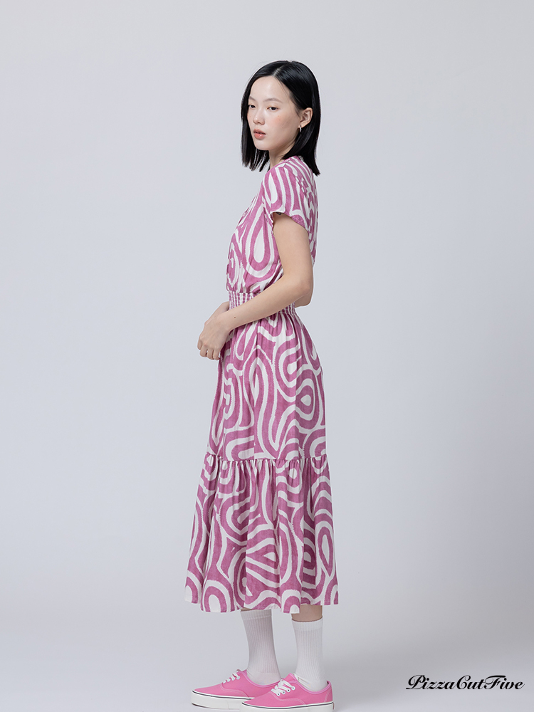 [兩件1580｜涼感洋裝]線條短袖縮腰洋裝 PizzaCutFive PCF262485011
