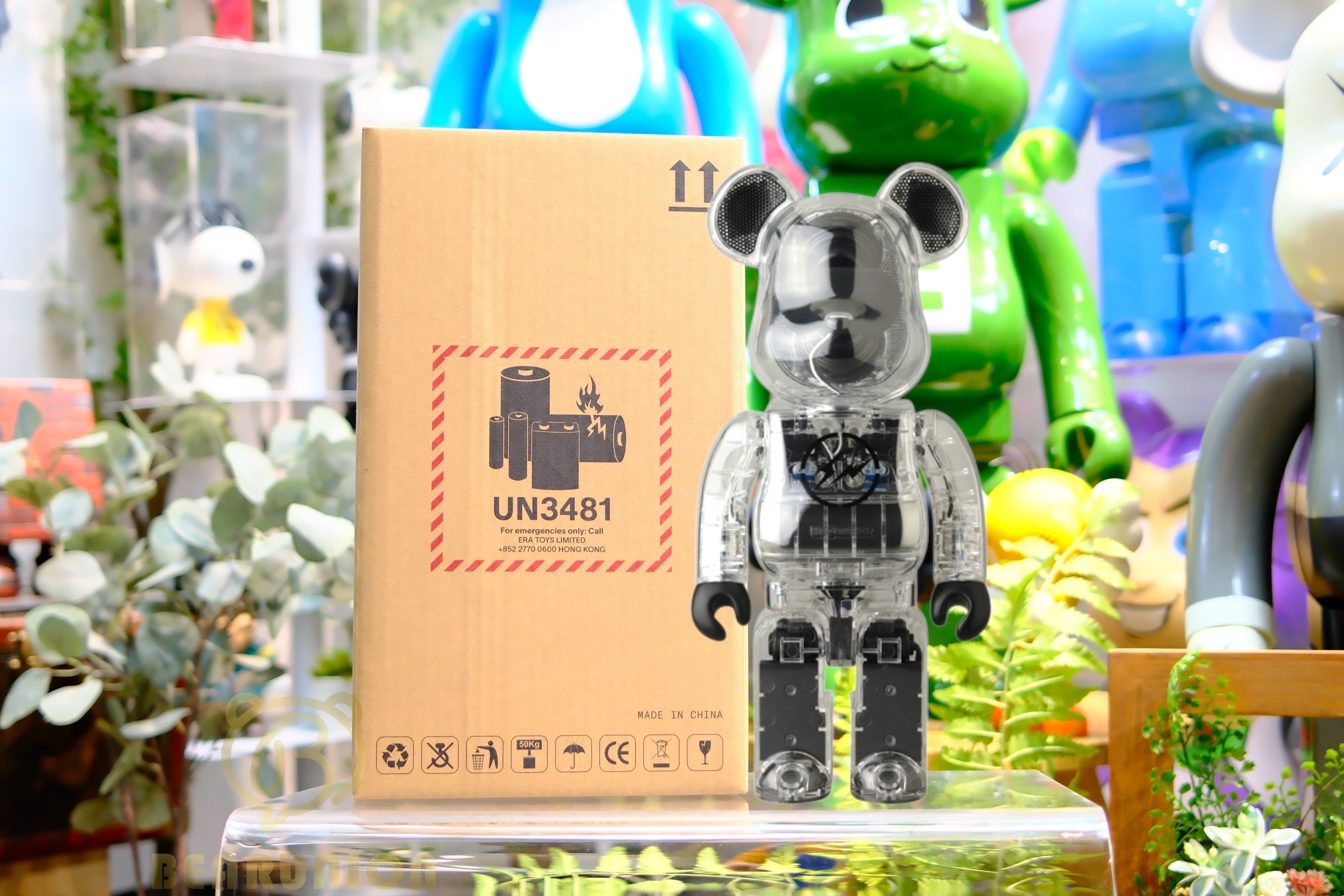 🎏預訂🎏Bearbrick 400% AUDIOPortable Bluetooth Speaker FRAGMENT White