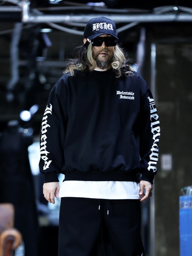 老式哥德字母休閒T卹