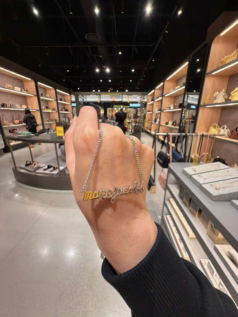 VQ069 Marc Jacobs 字型型格頸鏈