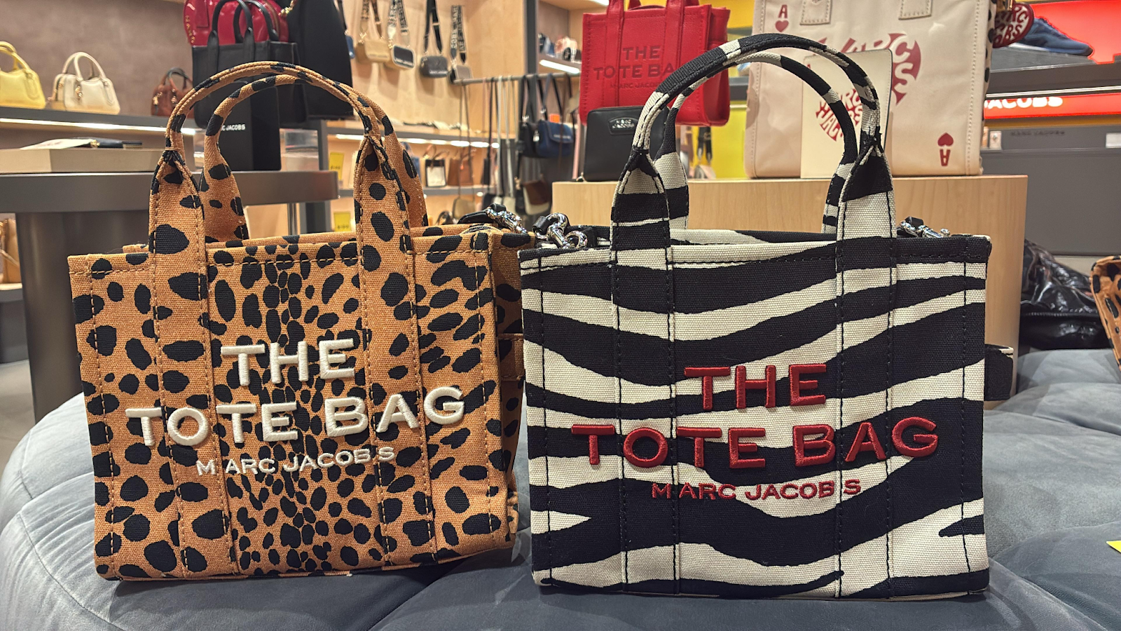 VQ062 Marc Jacobs 動物班紋TOTE BAG 25x21cm