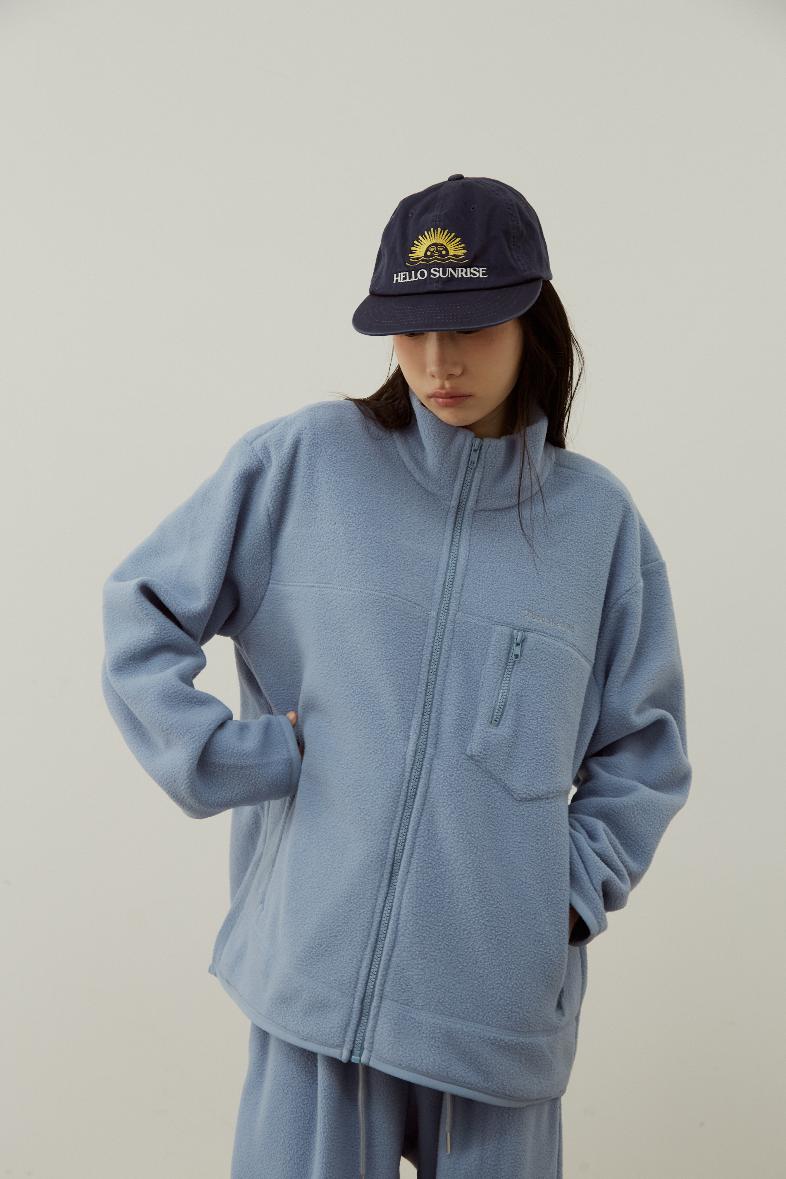 [現貨] TN MADE FW26 - HELD BY FABRIC 搖粒絨立領廓型外套 - 藍