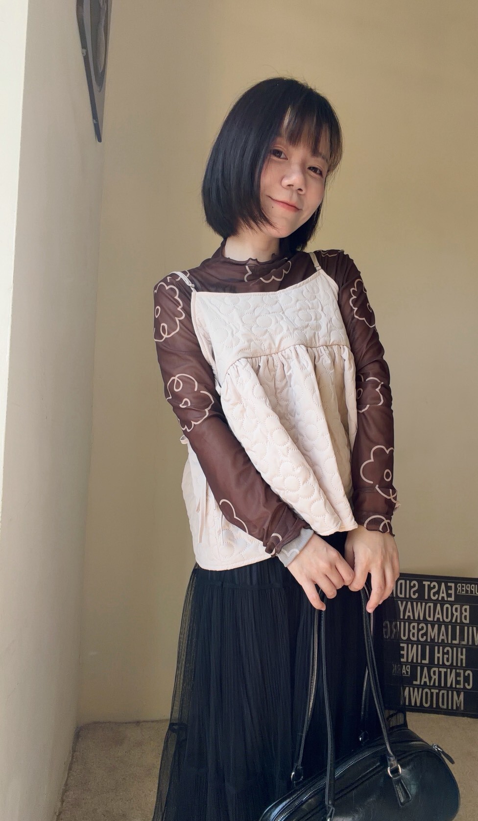 蛋包花透膚打底衣s