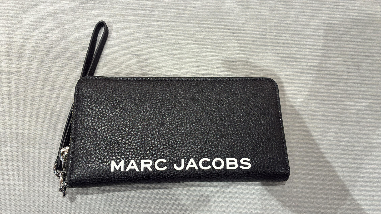 VQ078 Marc Jacobs 黑色長銀包19X10CM