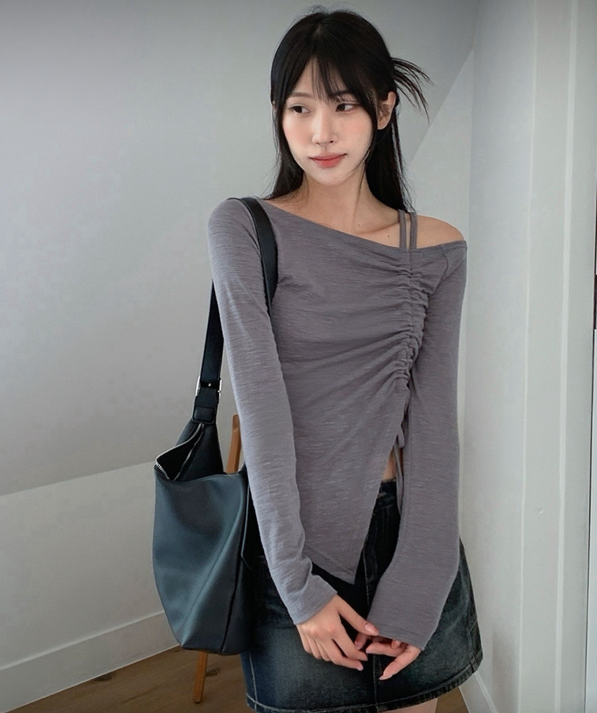 側開衩索帶露肩上衣