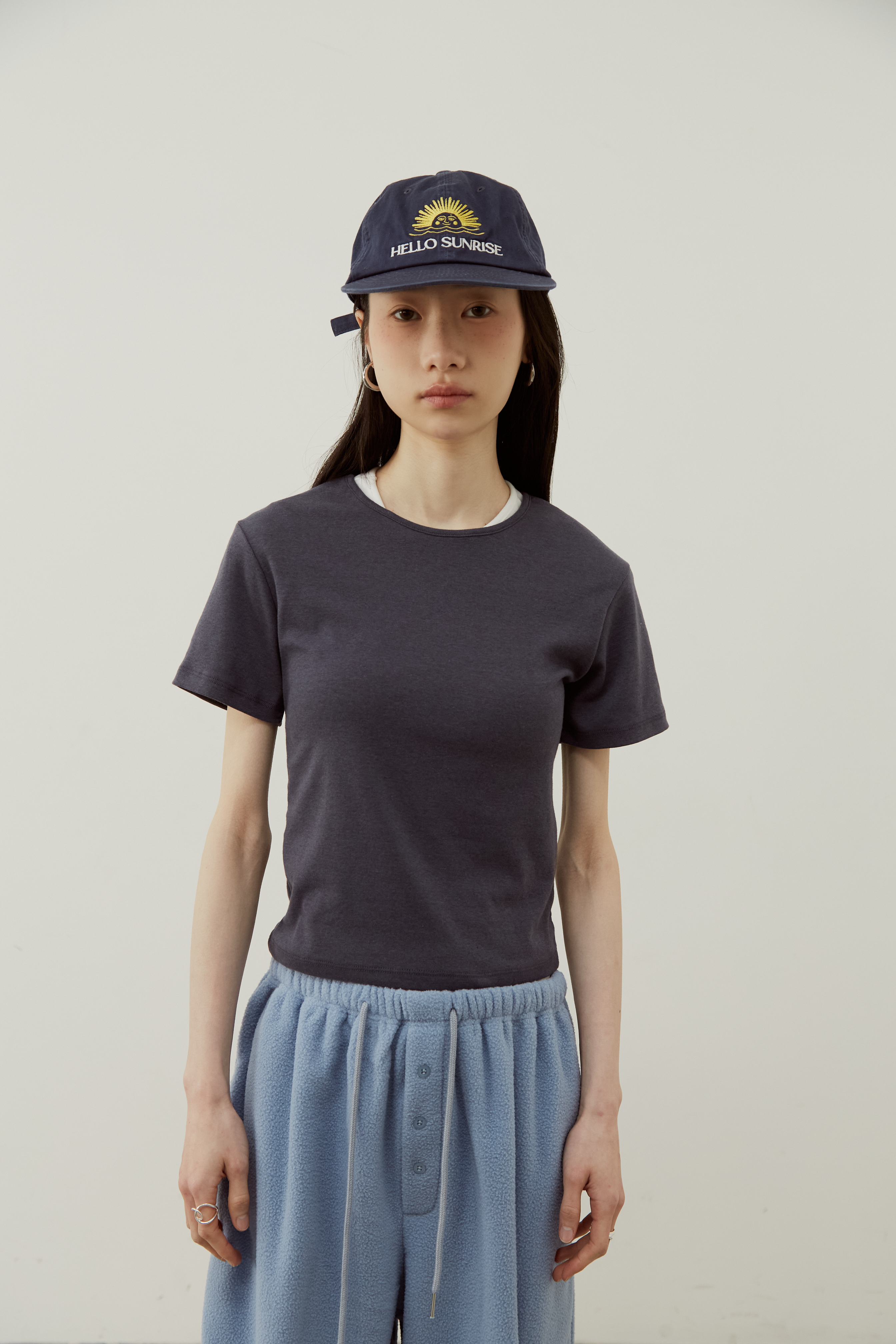 [預購] TN MADE FW26 - HELD BY FABRIC 圓領短袖上衣 - 深藍