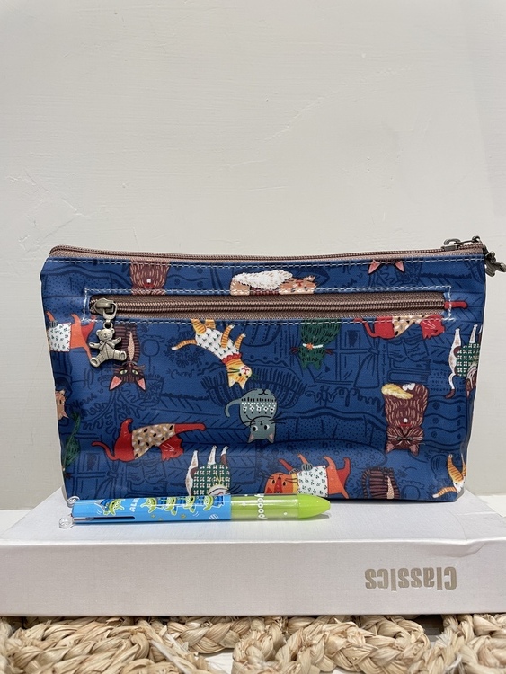 『手繪兔』大防水化妝包