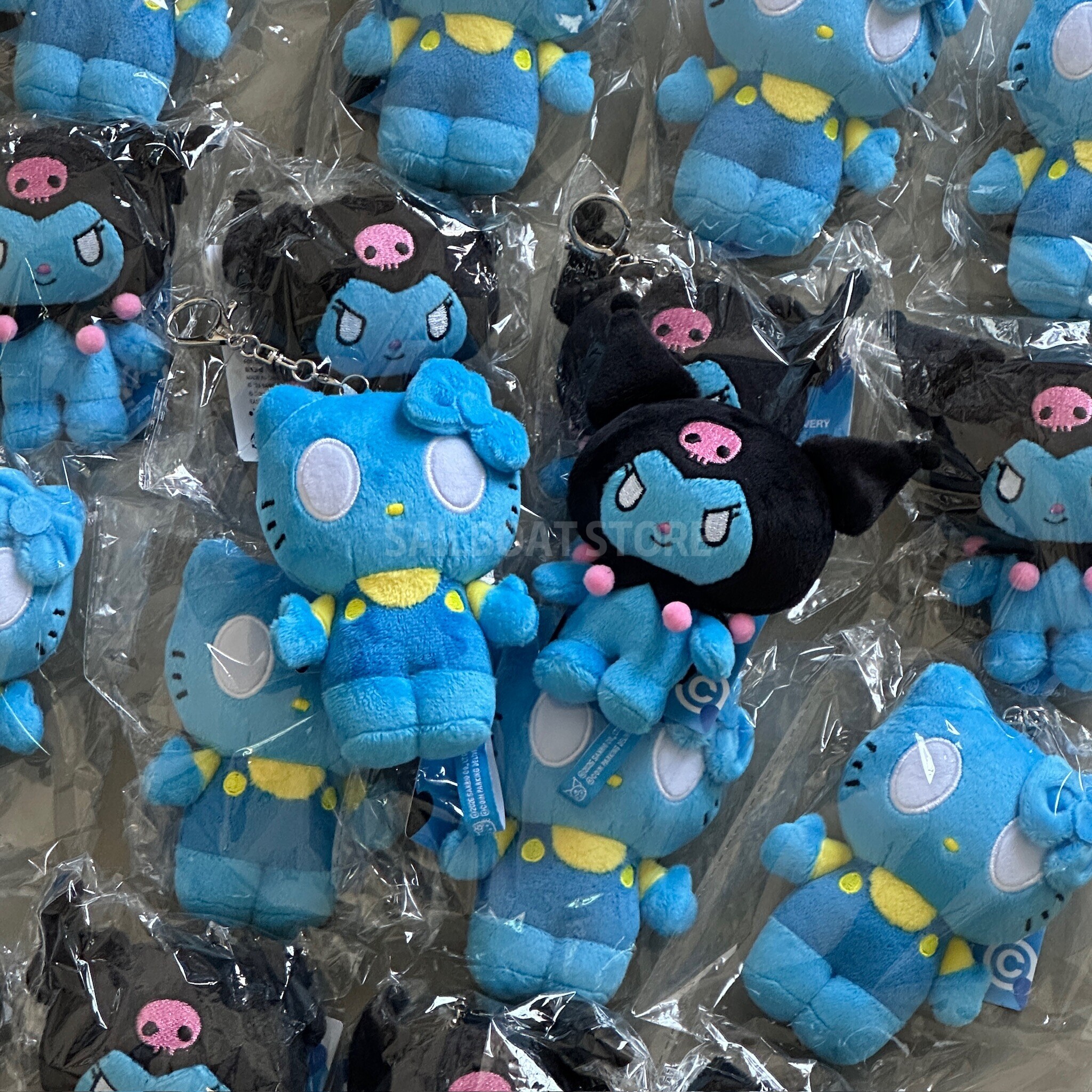 #現貨 🇯🇵日本 COIN PARKING DELIVERY × 凱蒂貓 酷洛米 限定藍色 吊飾娃娃