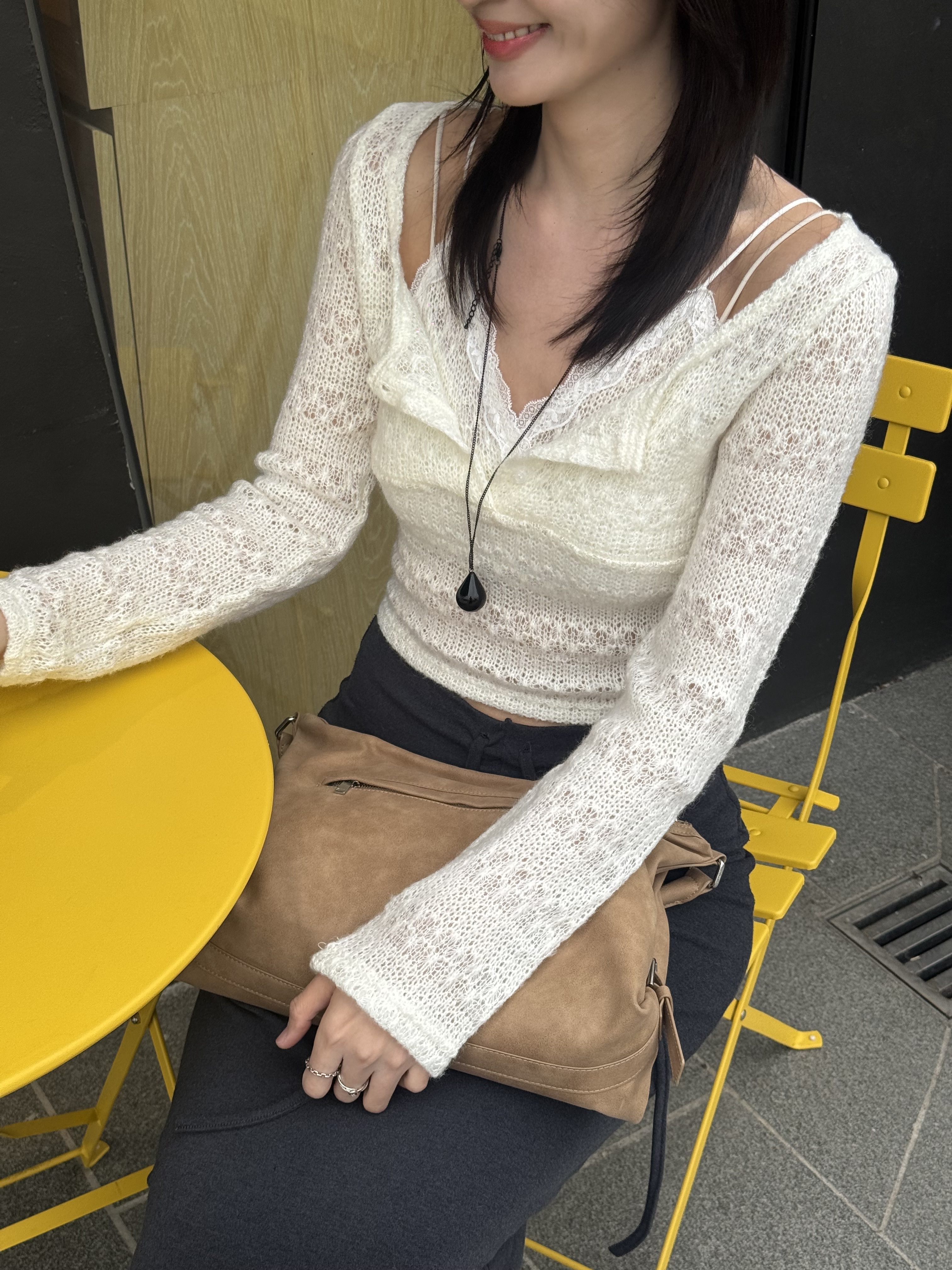 (訂購)溫柔感Lace通花假兩上衣 T260207(米白/淺灰)