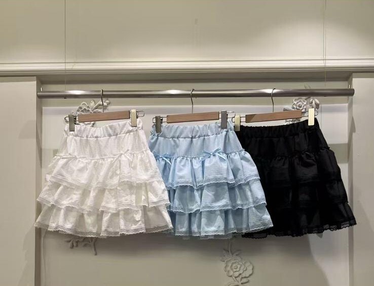 BE04 腰26-36 Hip 44 長16 $519 (一口價)