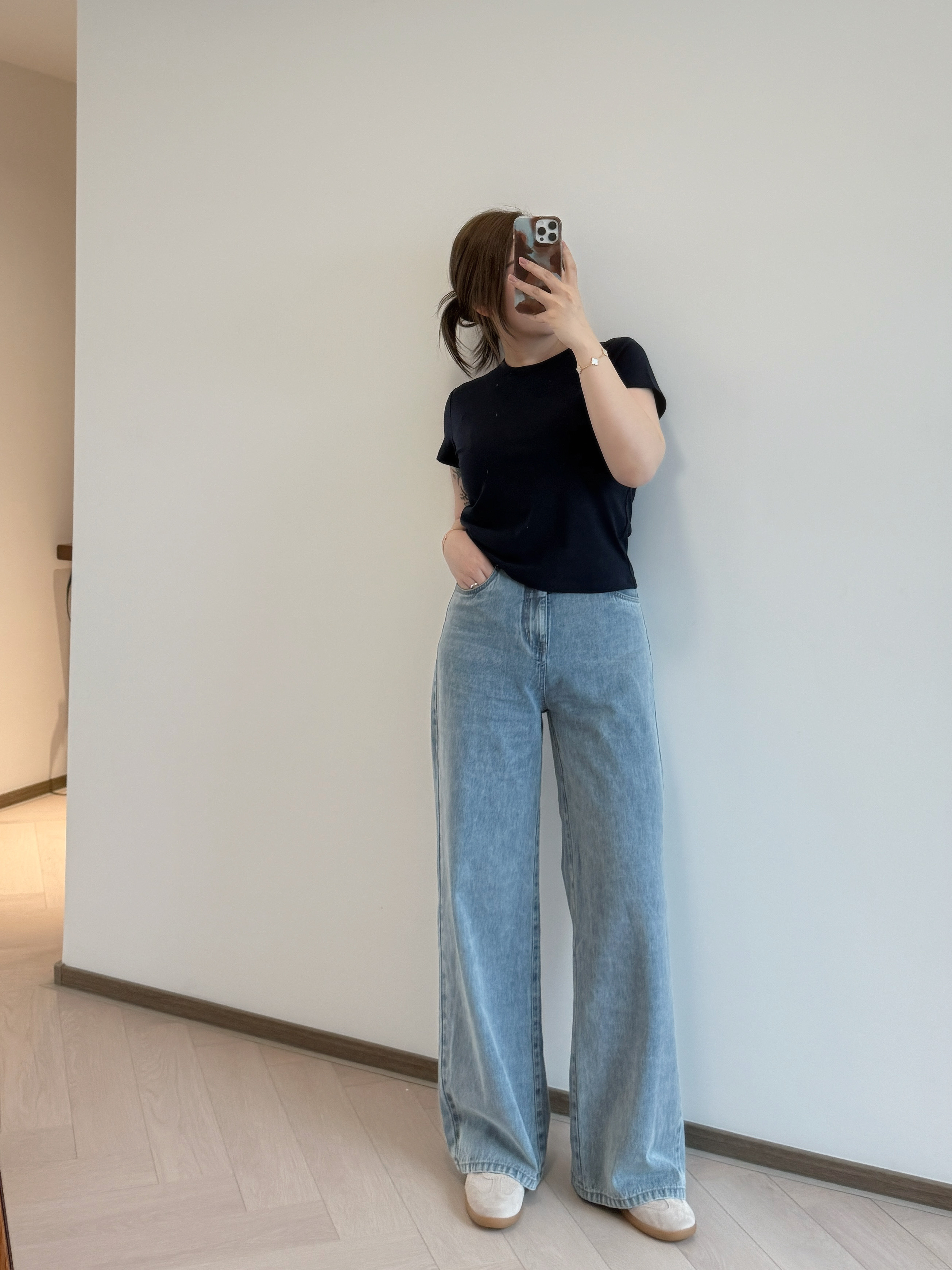 預訂 7176 衣櫥必備款 圓領短袖TEE