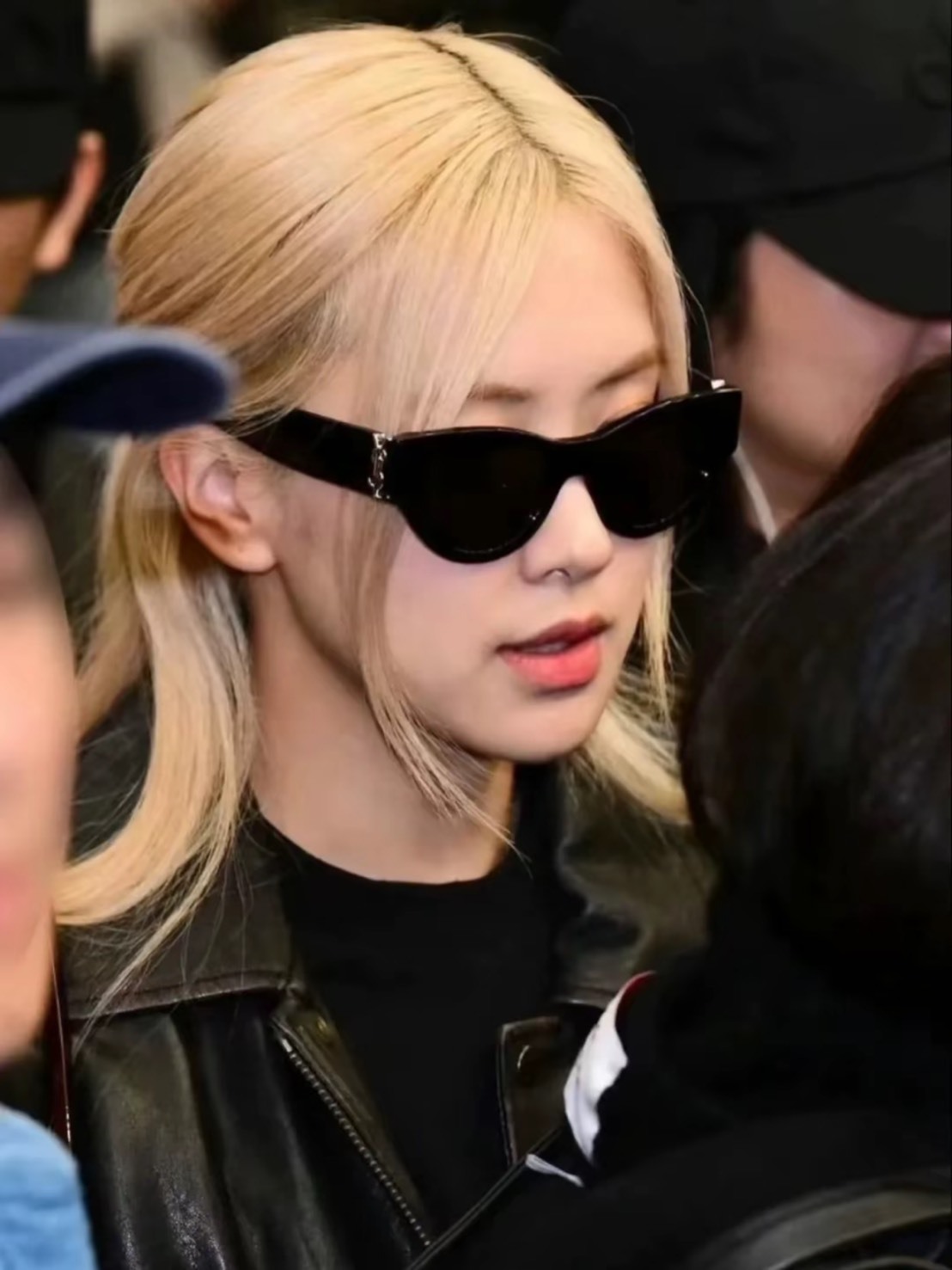 ROSÉ 同款 SAINT LAURENT YSL 黑金 貓眼墨鏡