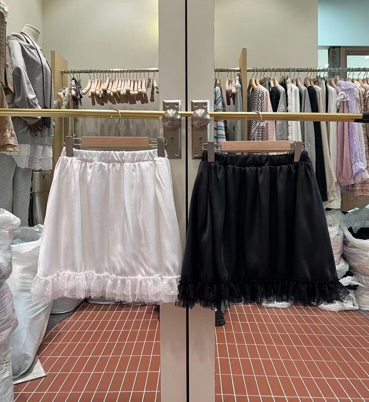 BE11 腰 24-36 Hip 46長18 $459 (一口價)