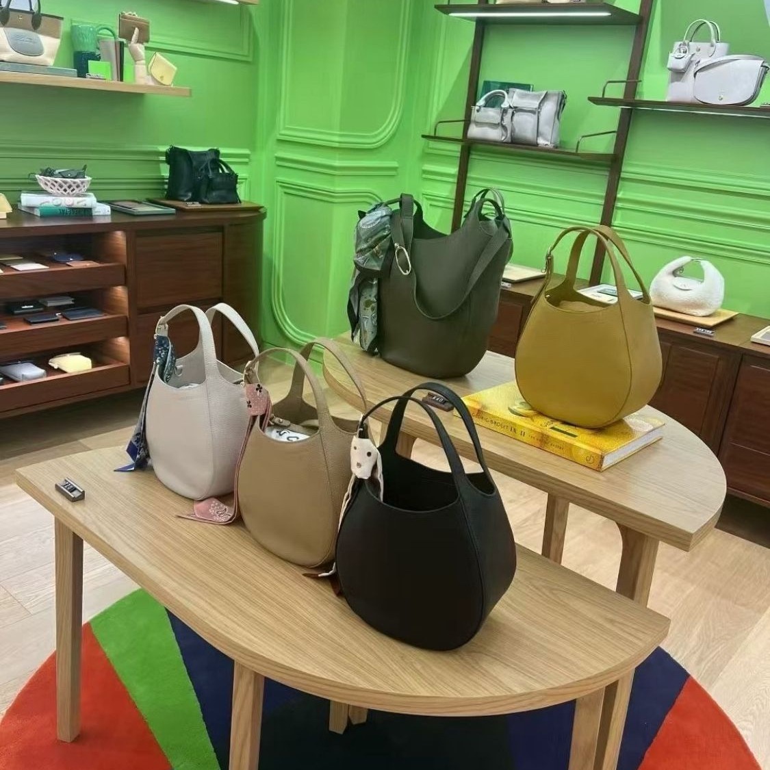 Longchamp Le Foulonné系列新款菜籃子