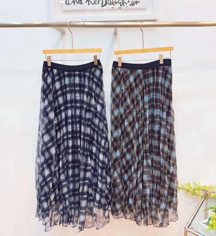 AB22 腰 24-40 Hip 48-60 長34.5 $409 (一口價)