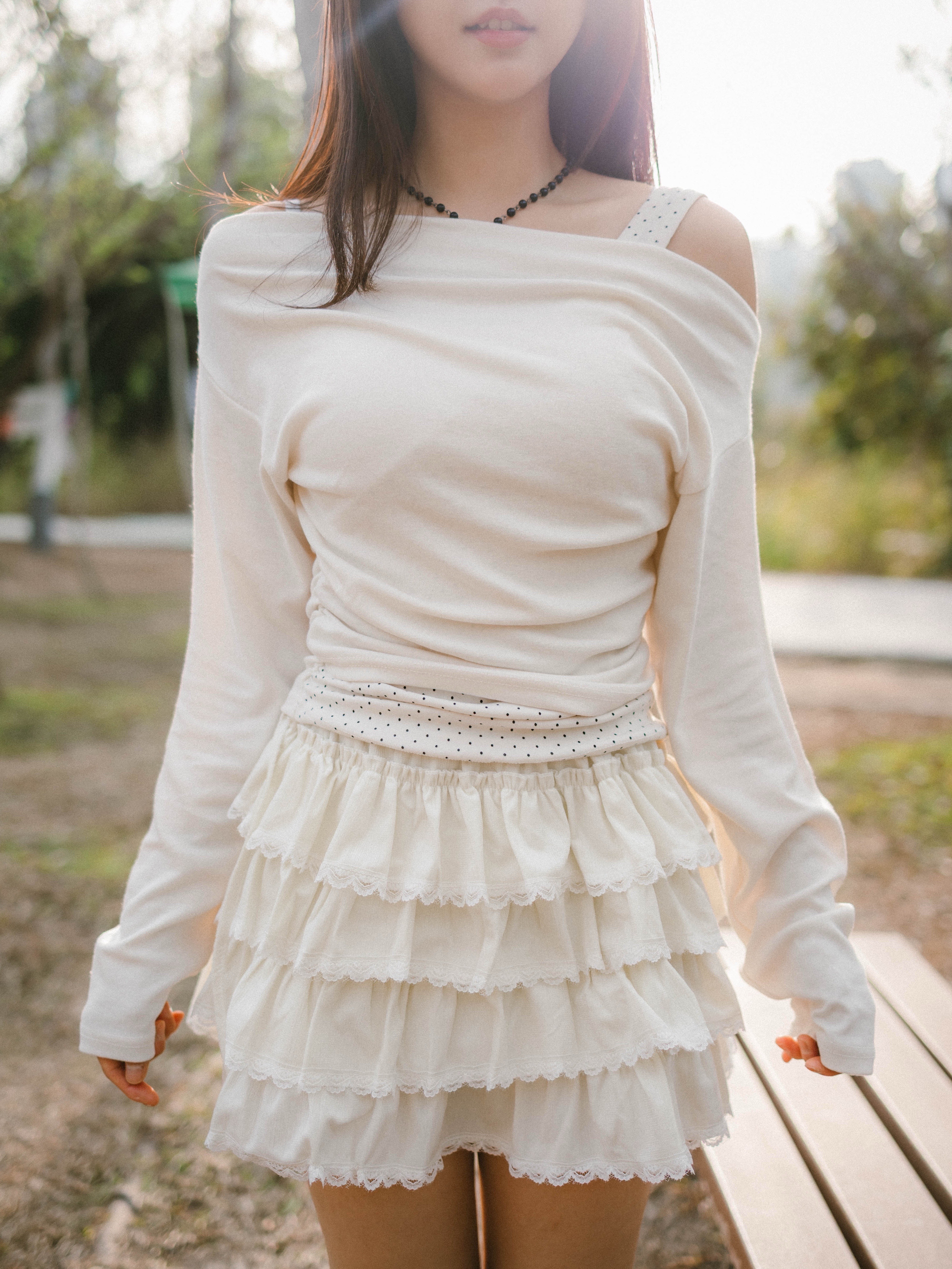 簡約波點掛頸背心假兩件