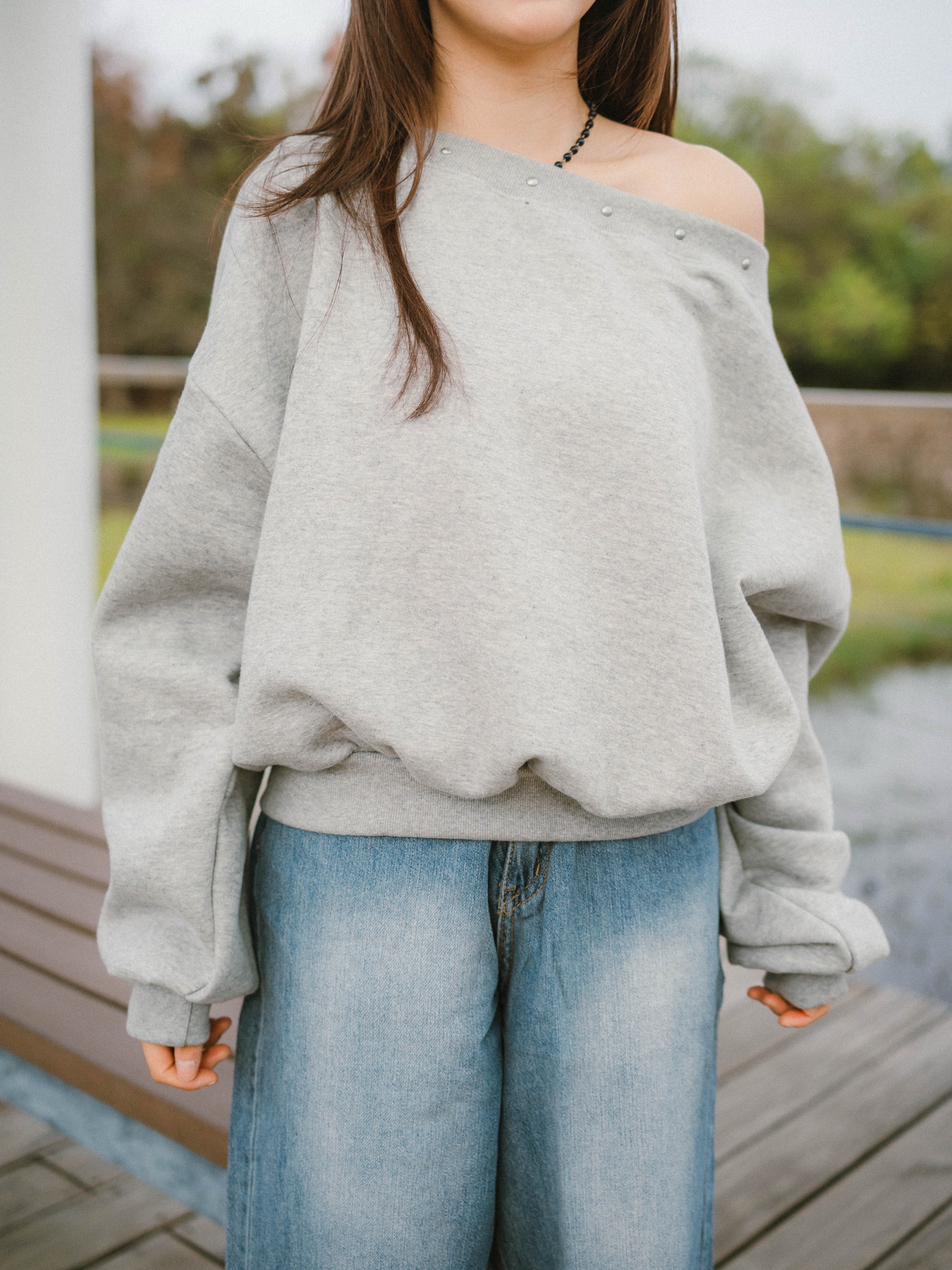 Basic Rivet One Shoulder Sweater