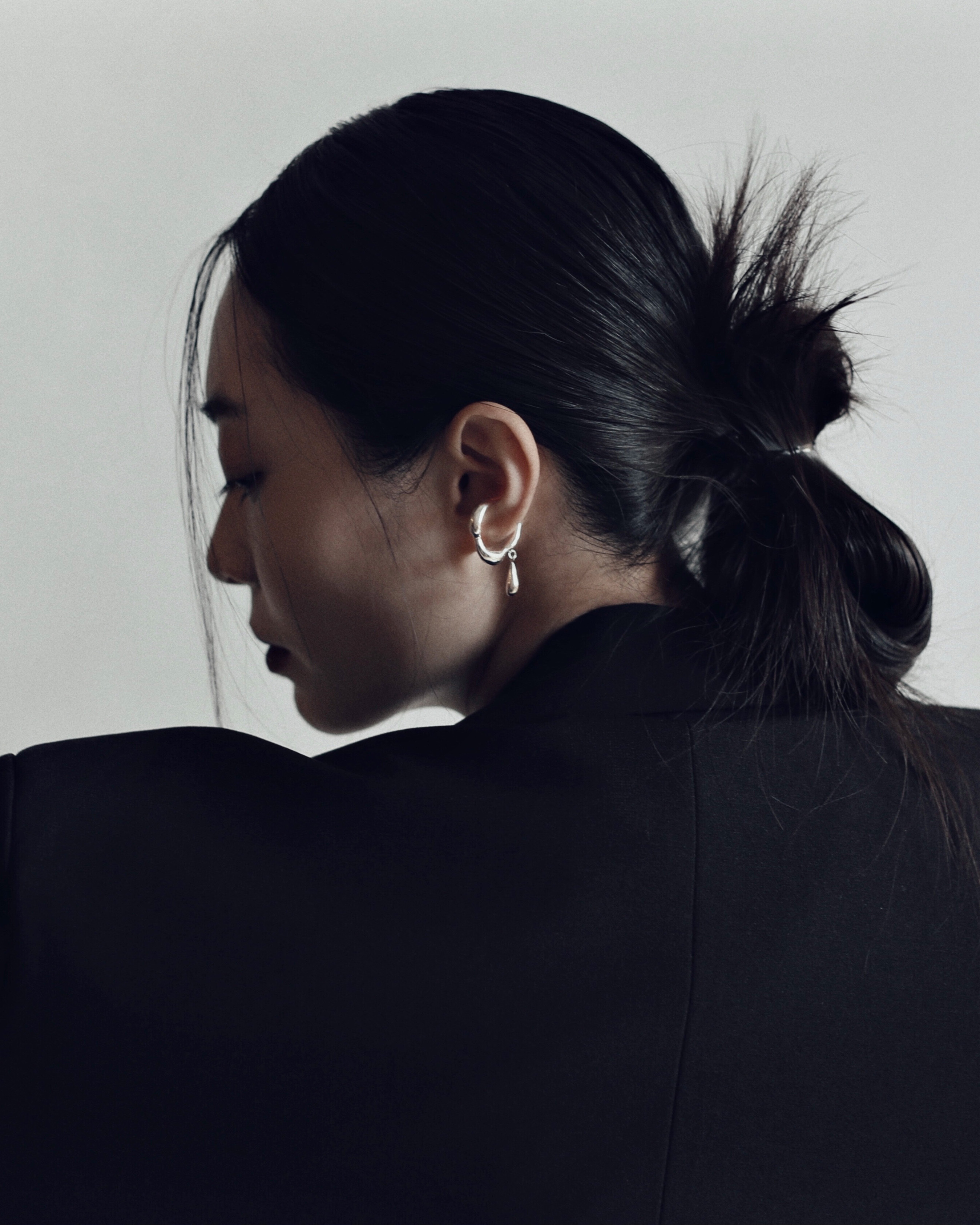 RONG 溶 Swing raindrop ear cuff 搖擺雨滴純銀耳骨夾