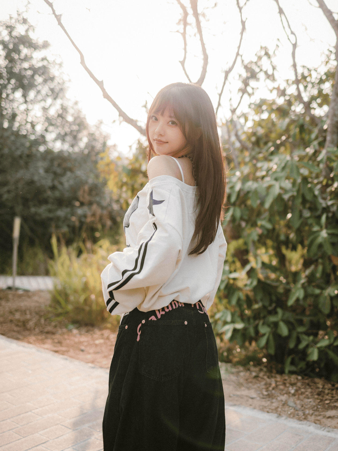 【現貨】Sakura Matata彎刀褲