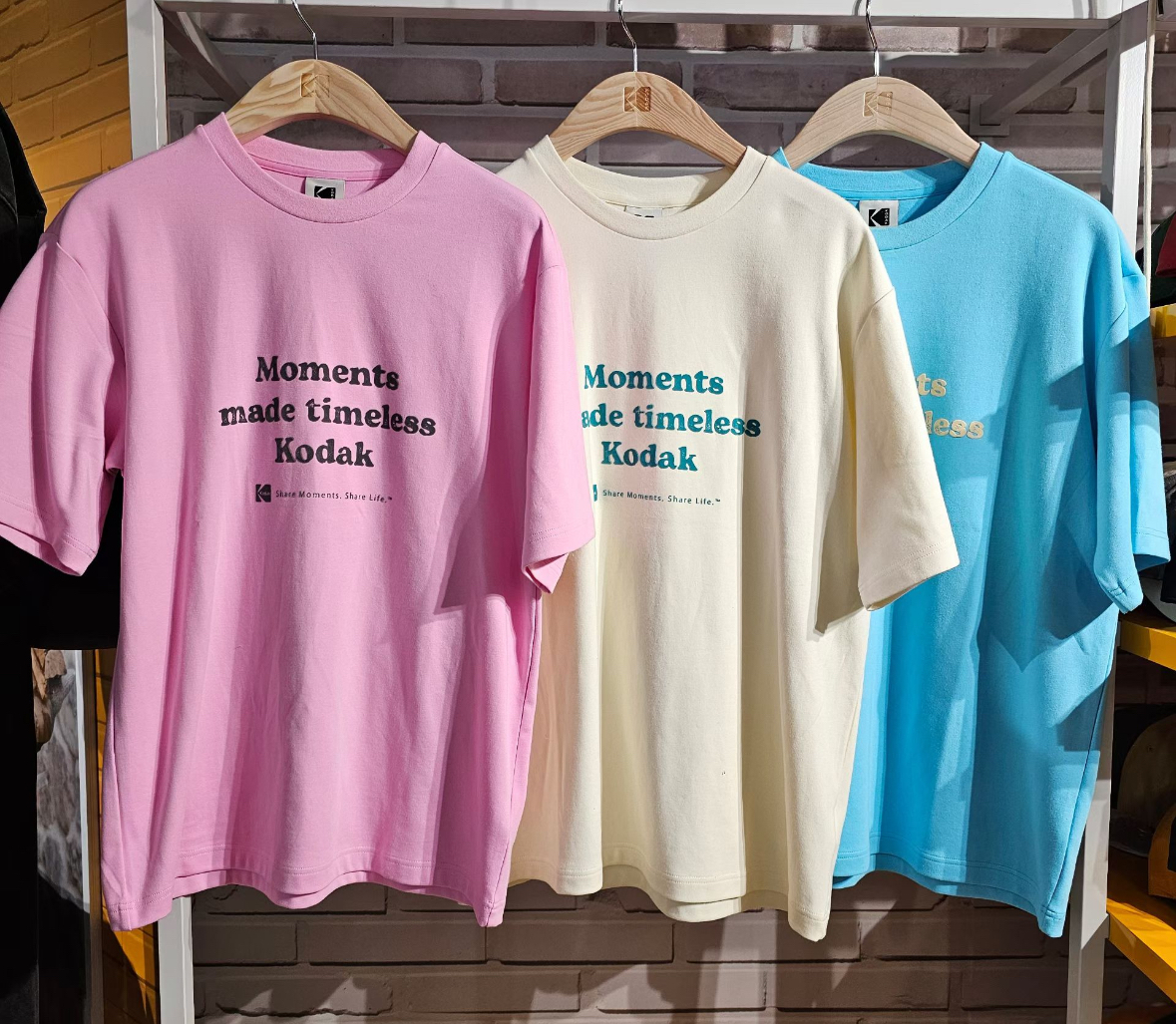 【春季新品限時開團🔥 3/2 晚上12:00準時收單～】Kodak 柯達 胸前字串 短tee K6123LRS16