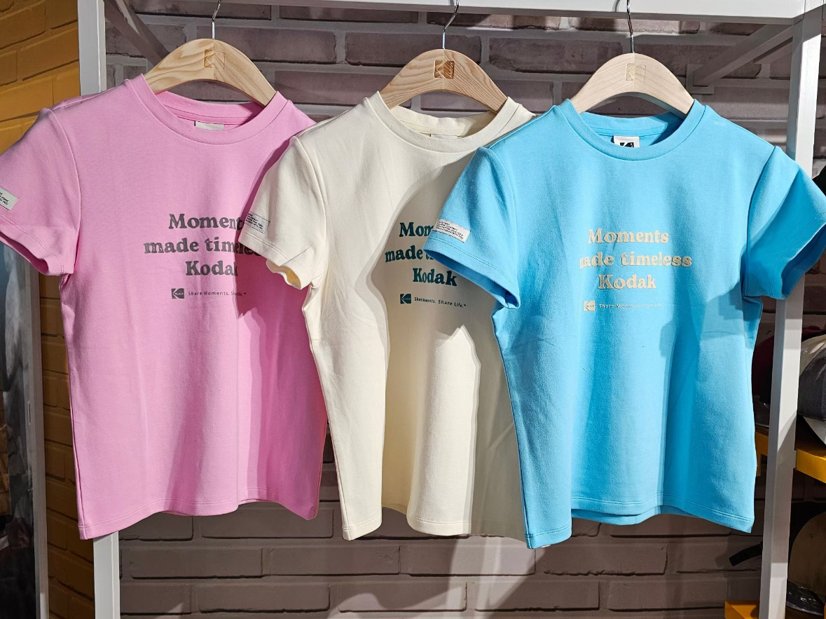 【春季新品限時開團🔥 3/2 晚上12:00準時收單～】Kodak 柯達 女款 胸前字串 短tee K6122LRS14
