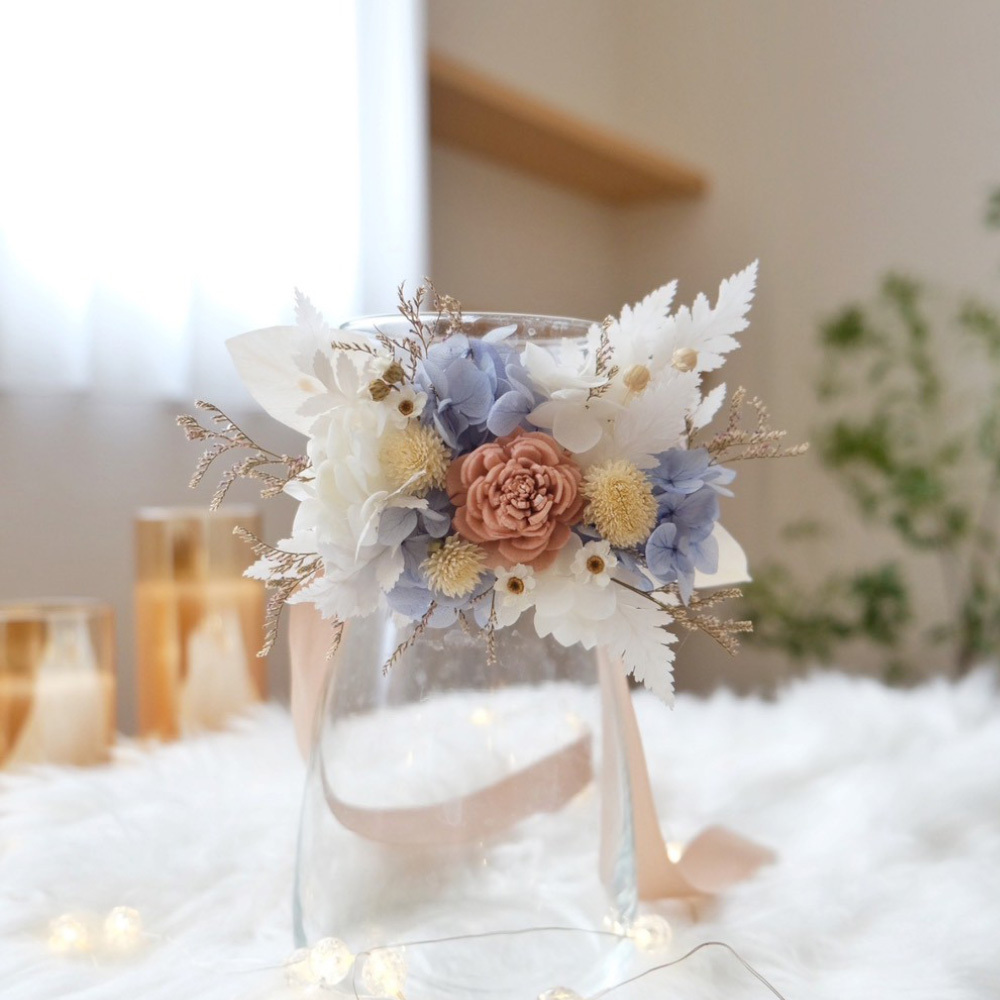 永生花 手腕花 霧白奶茶