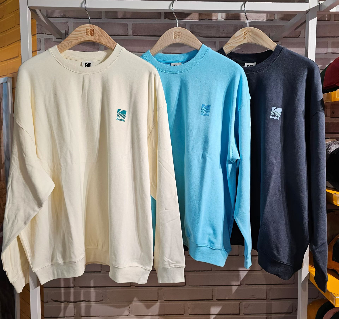 【春季新品限時開團🔥 3/2 晚上12:00準時收單～】Kodak 柯達 胸前字串 大學tee K6123LRL14