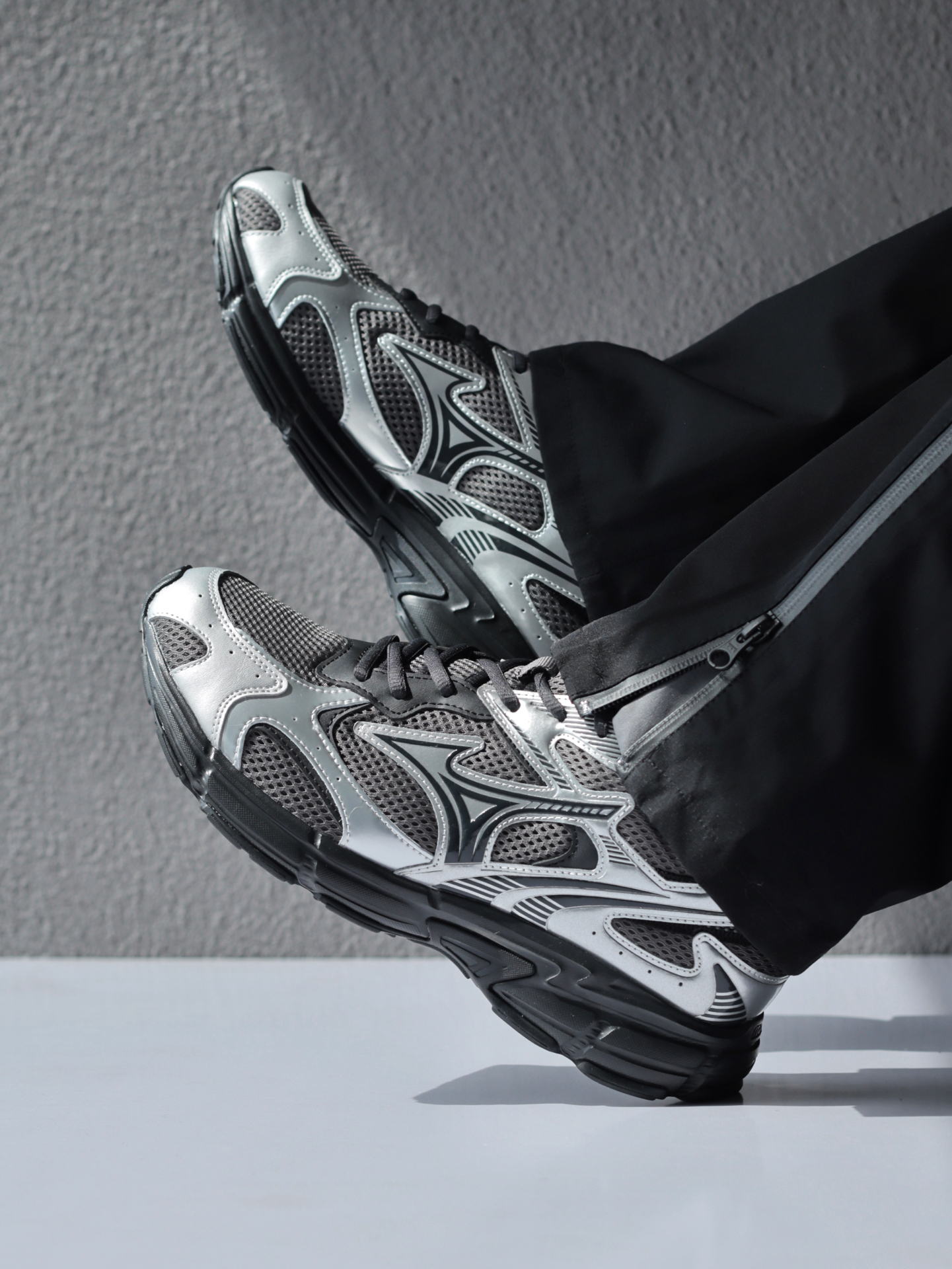 代購-Mizuno Speed 2K Y2K 減震 防滑 透氣 輕便 跑鞋 男女同款 銀錫色 D1GH222919