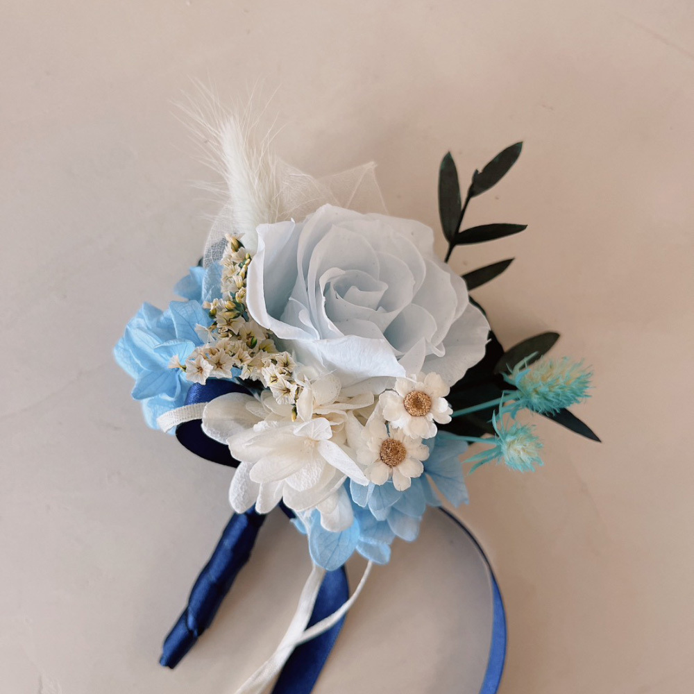 永生大玫瑰天藍色系胸花