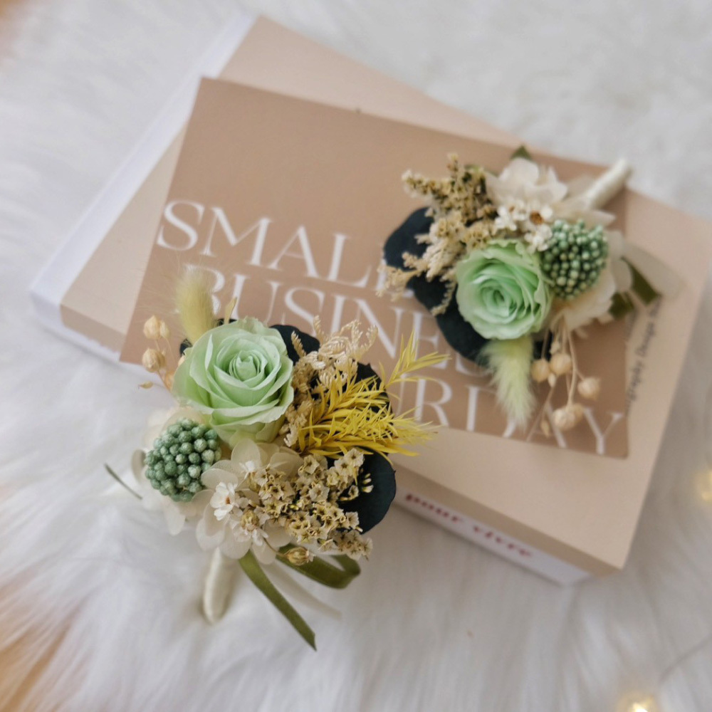 永生小玫瑰綠色系胸花