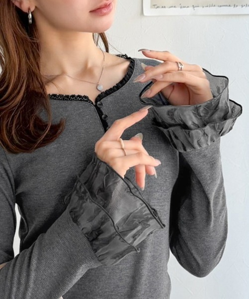 日本🇯🇵連線 Mily Bilet 袖口荷葉邊蕾絲亨利領上衣 荷葉邊 亨利領 套頭衫 蕾絲 針織 長袖 3色(任買兩件711免運)/預購