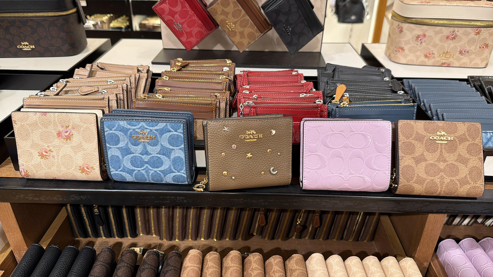 VR018 Coach 細LOGO啪扣拉鏈短銀包