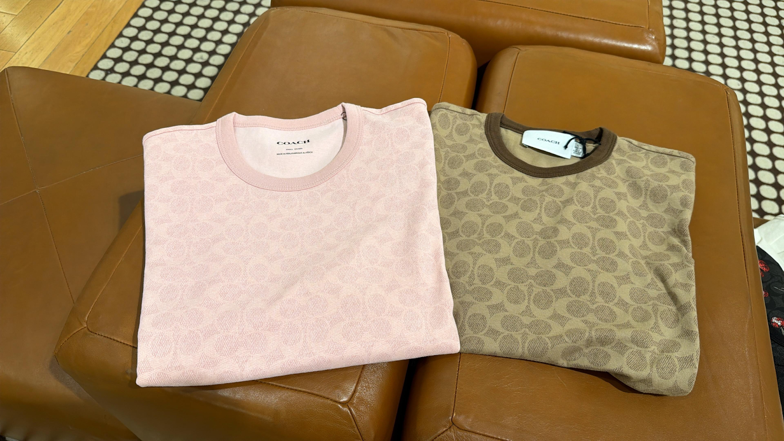 VR034 Coach Signature圓領女裝TEE