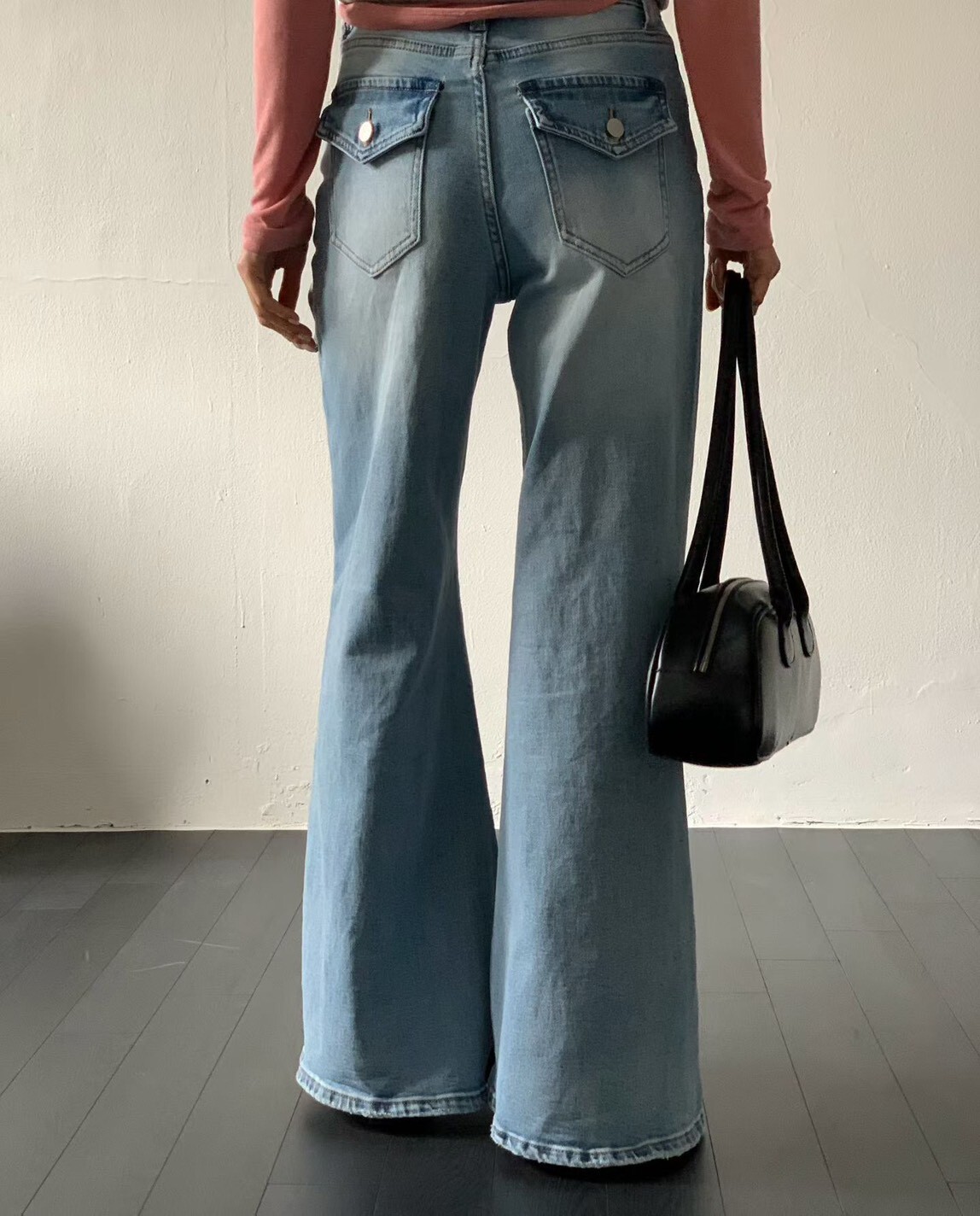 背信封口袋牛仔喇叭長褲