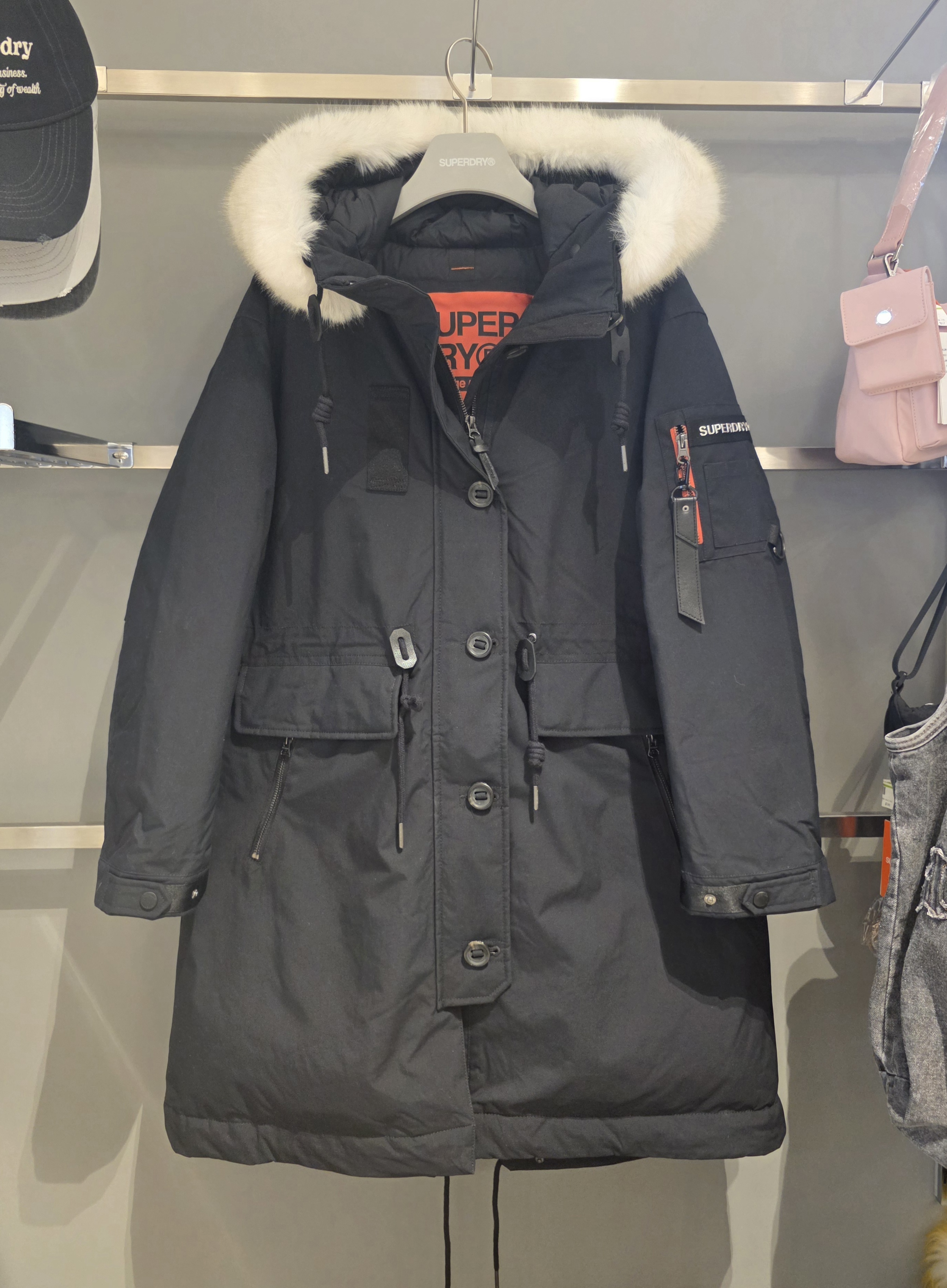 【直播】SUPERDRY LX022311 經典魚尾軍裝羽絨大衣