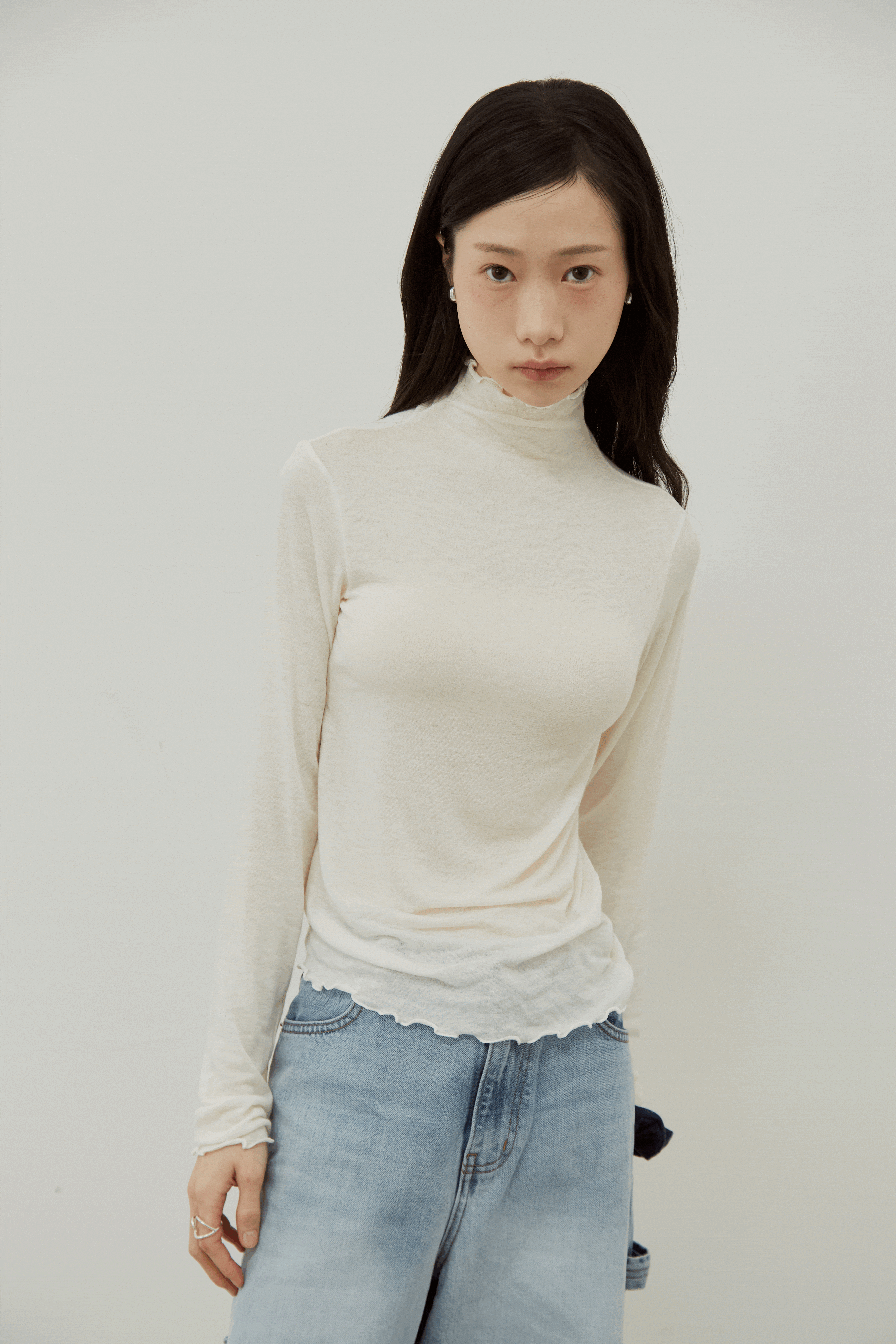 [現貨] TN MADE FW26 - HELD BY FABRIC 天絲混羊毛高領打底上衣 - 白