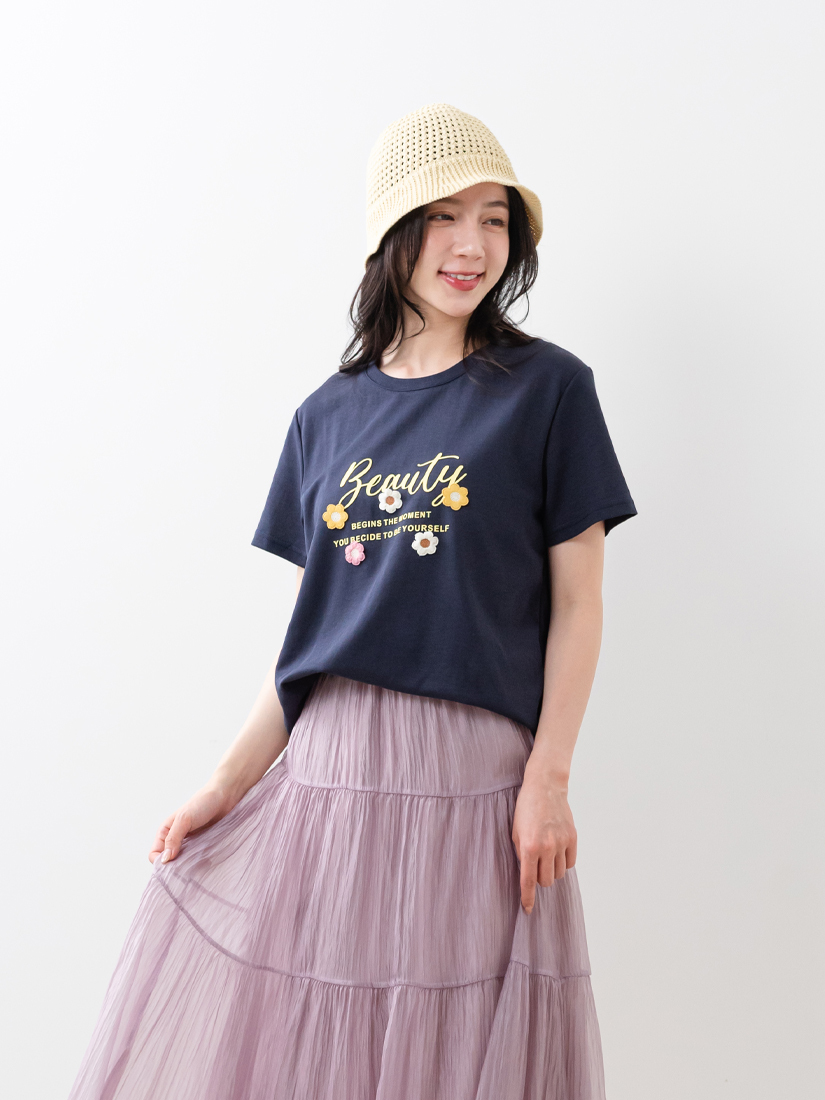 立體刺繡小花膠印字母短袖上衣