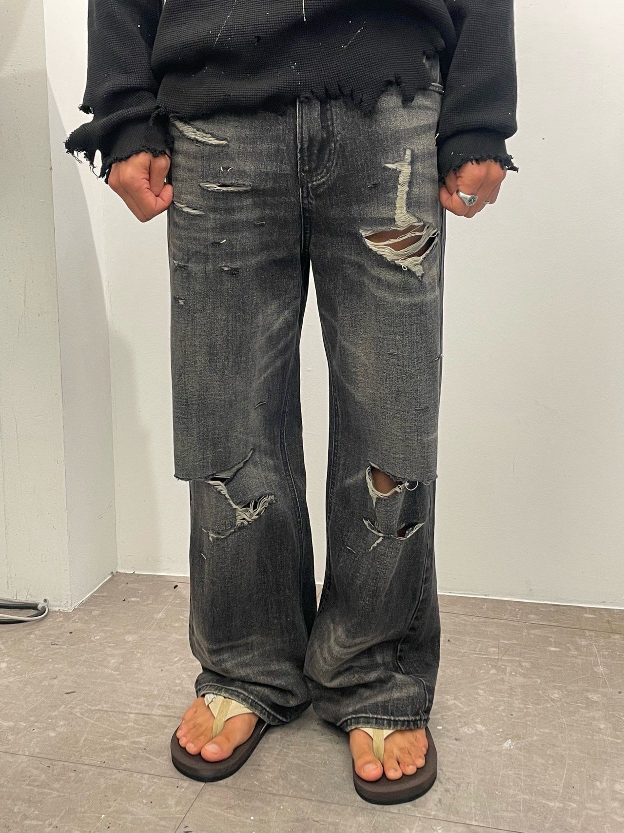 洗水破洞牛仔喇叭褲 CHALK-017P