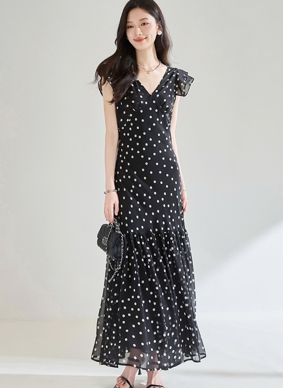 雙V領圓點雪紡洋裝 黑色