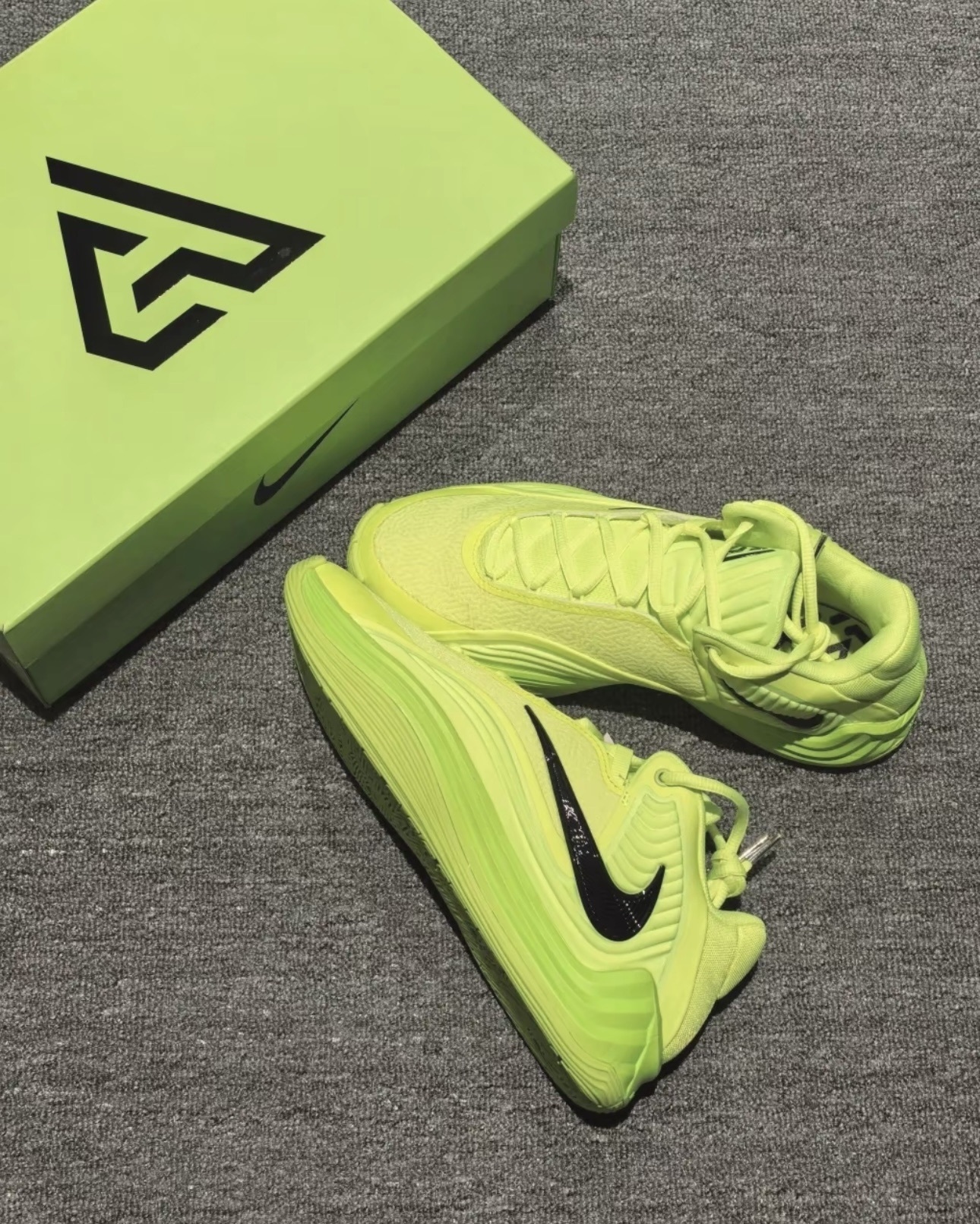 [特價售出無退換] 男鞋 NIKE GIANNIS FREAK 7 Volt Black 螢光黃 黑勾 字母哥 實戰 緩震 回彈 籃球鞋【HF3451-700】